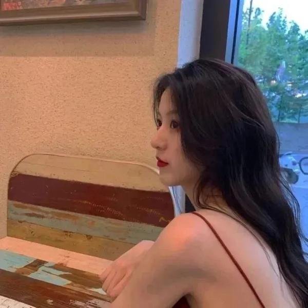 别惹小乞丐她太子爹是超级女儿奴